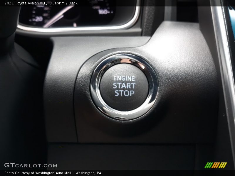 Blueprint / Black 2021 Toyota Avalon XLE