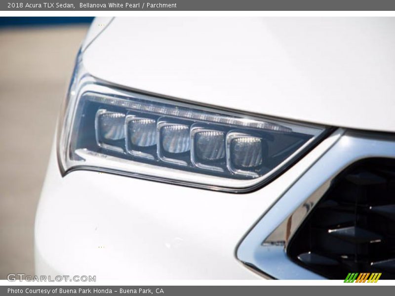 Bellanova White Pearl / Parchment 2018 Acura TLX Sedan
