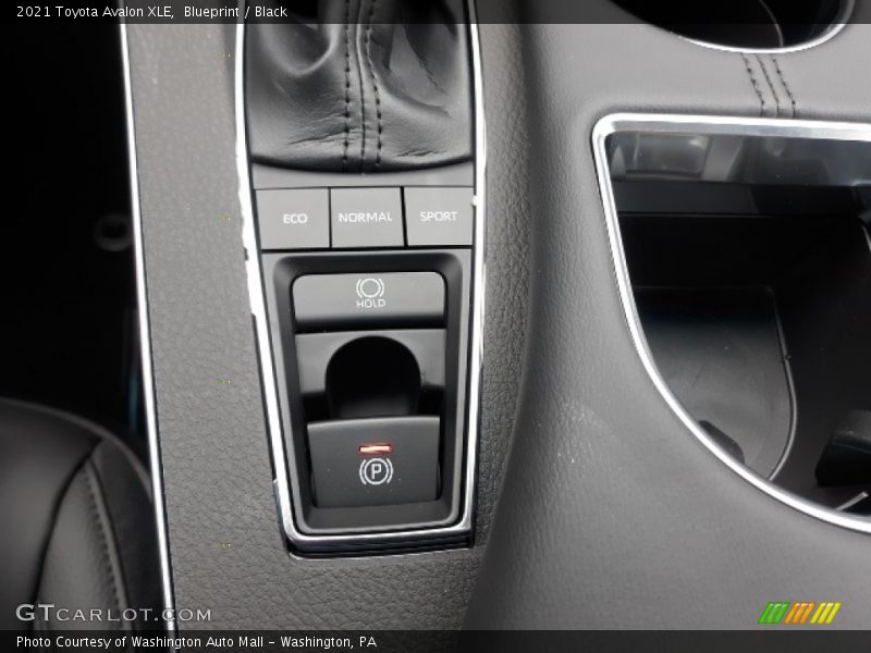 Blueprint / Black 2021 Toyota Avalon XLE
