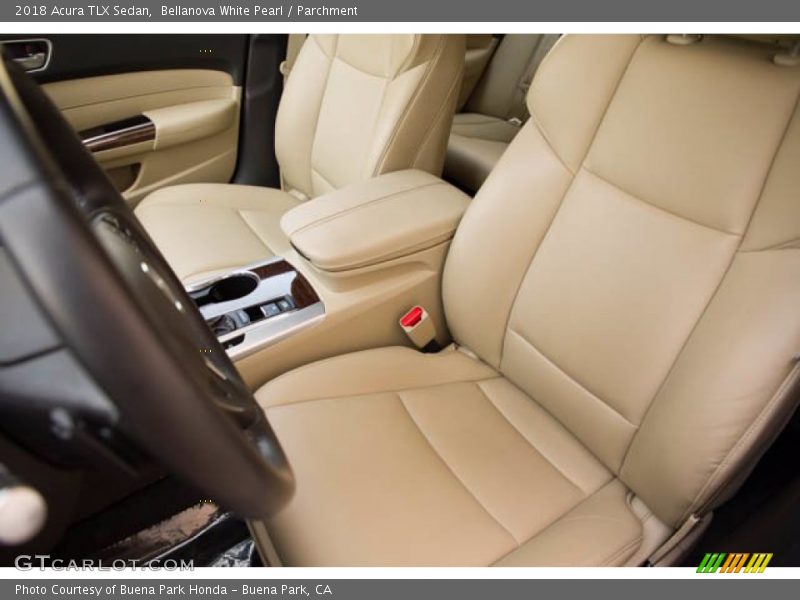 Bellanova White Pearl / Parchment 2018 Acura TLX Sedan