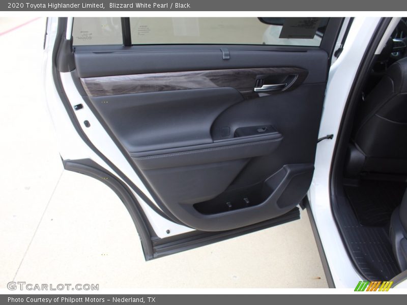 Blizzard White Pearl / Black 2020 Toyota Highlander Limited