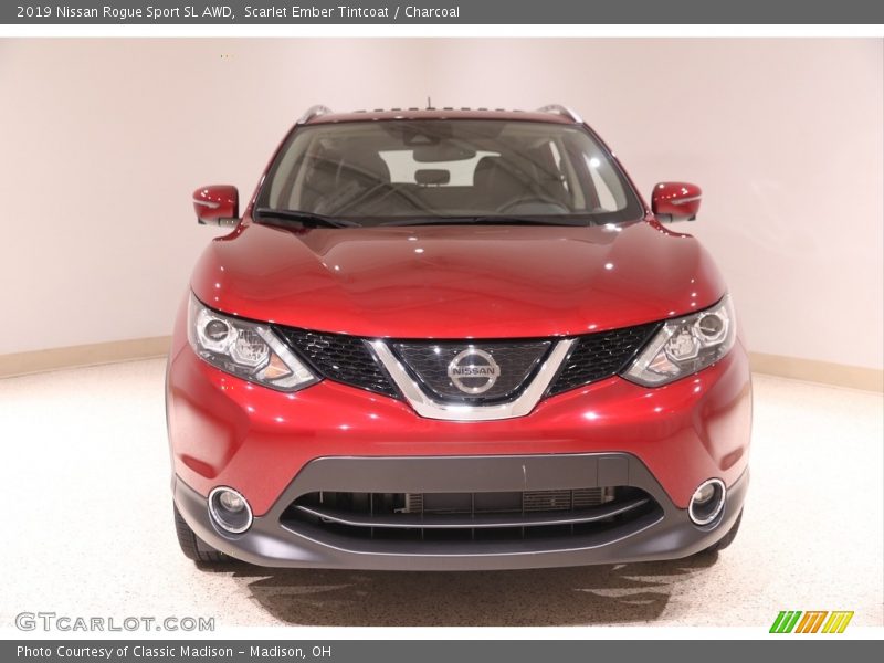 Scarlet Ember Tintcoat / Charcoal 2019 Nissan Rogue Sport SL AWD