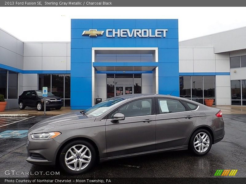 Sterling Gray Metallic / Charcoal Black 2013 Ford Fusion SE