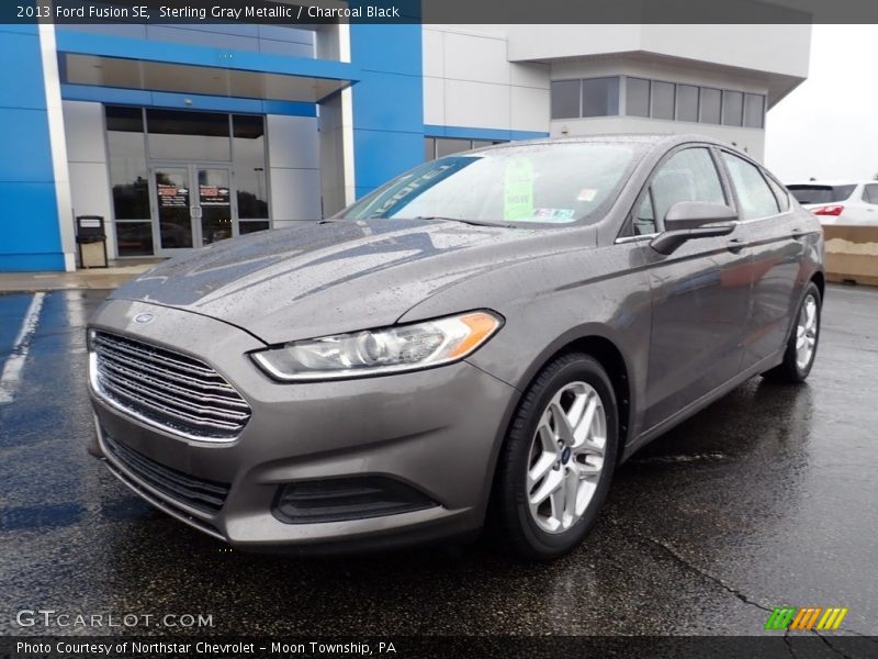 Sterling Gray Metallic / Charcoal Black 2013 Ford Fusion SE