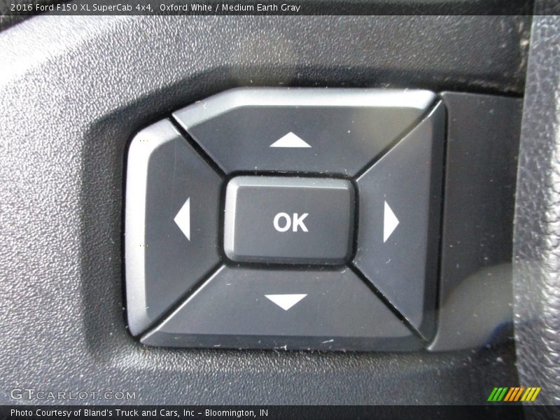 Oxford White / Medium Earth Gray 2016 Ford F150 XL SuperCab 4x4