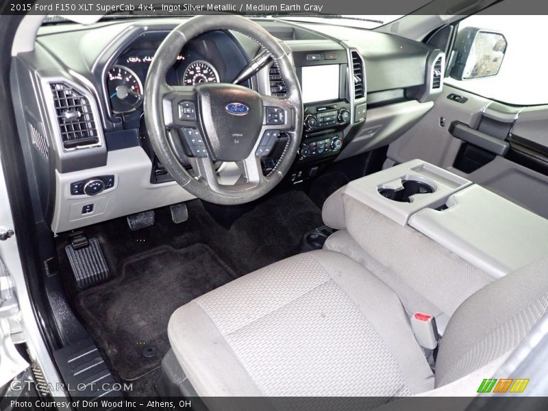 Ingot Silver Metallic / Medium Earth Gray 2015 Ford F150 XLT SuperCab 4x4