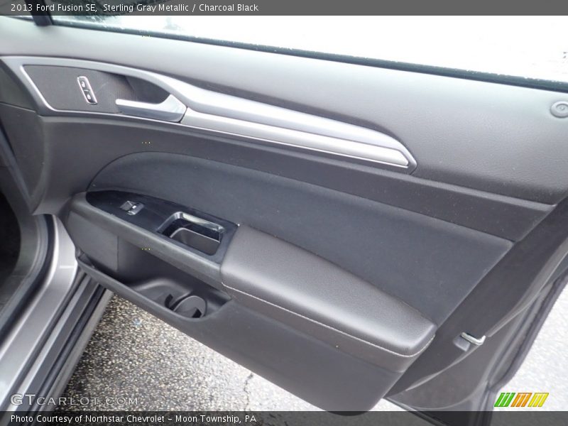 Sterling Gray Metallic / Charcoal Black 2013 Ford Fusion SE