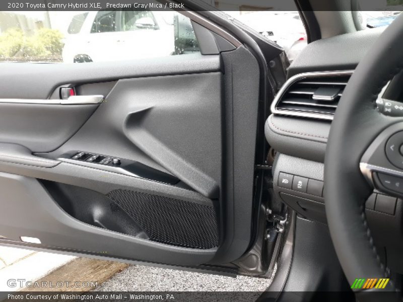 Predawn Gray Mica / Black 2020 Toyota Camry Hybrid XLE