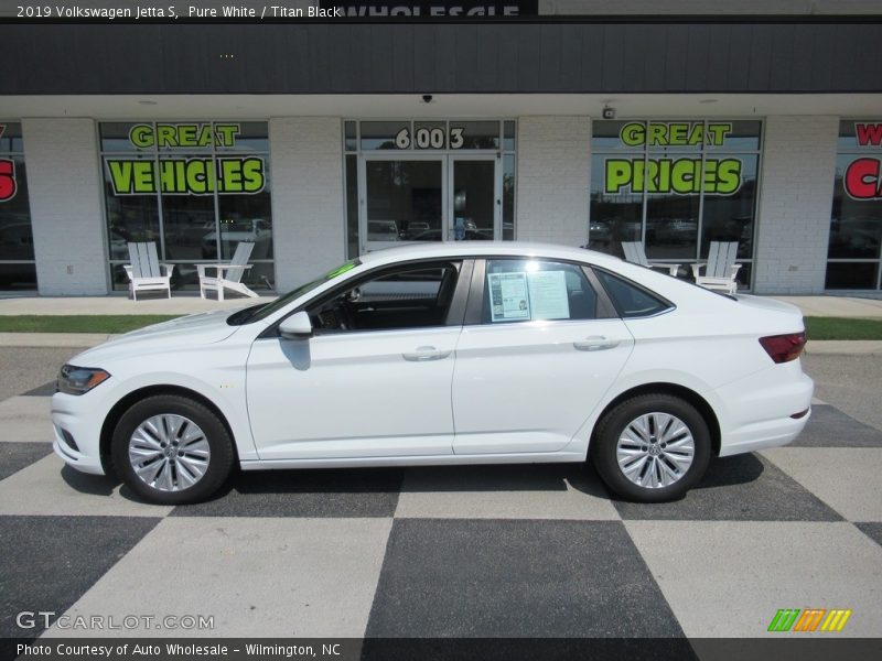 Pure White / Titan Black 2019 Volkswagen Jetta S