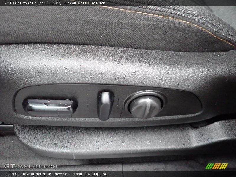 Summit White / Jet Black 2018 Chevrolet Equinox LT AWD