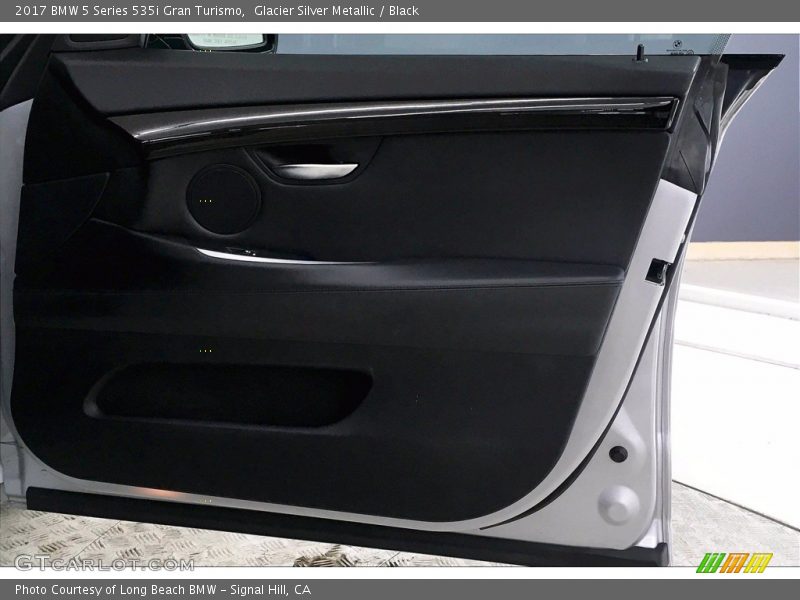 Door Panel of 2017 5 Series 535i Gran Turismo