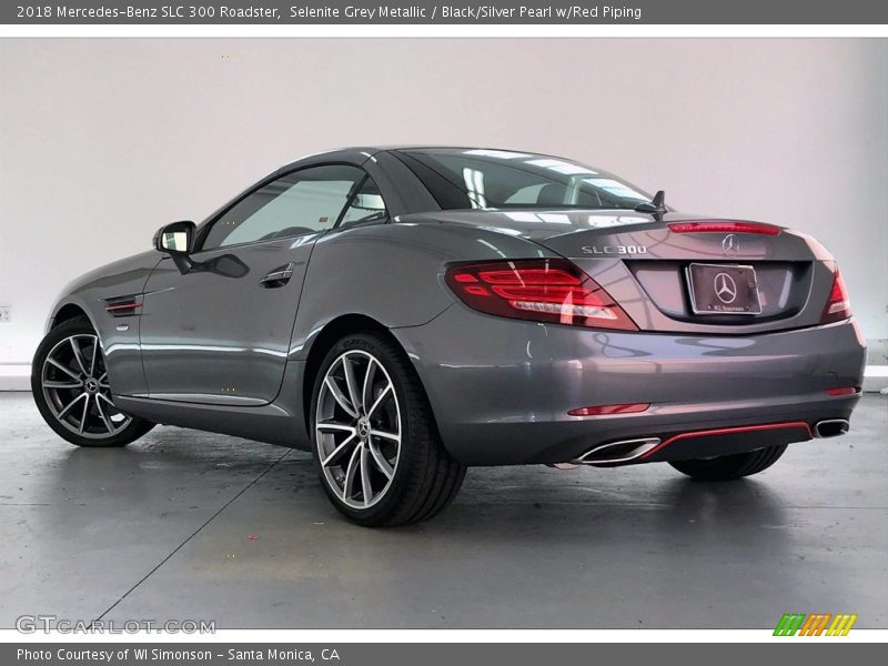 Selenite Grey Metallic / Black/Silver Pearl w/Red Piping 2018 Mercedes-Benz SLC 300 Roadster