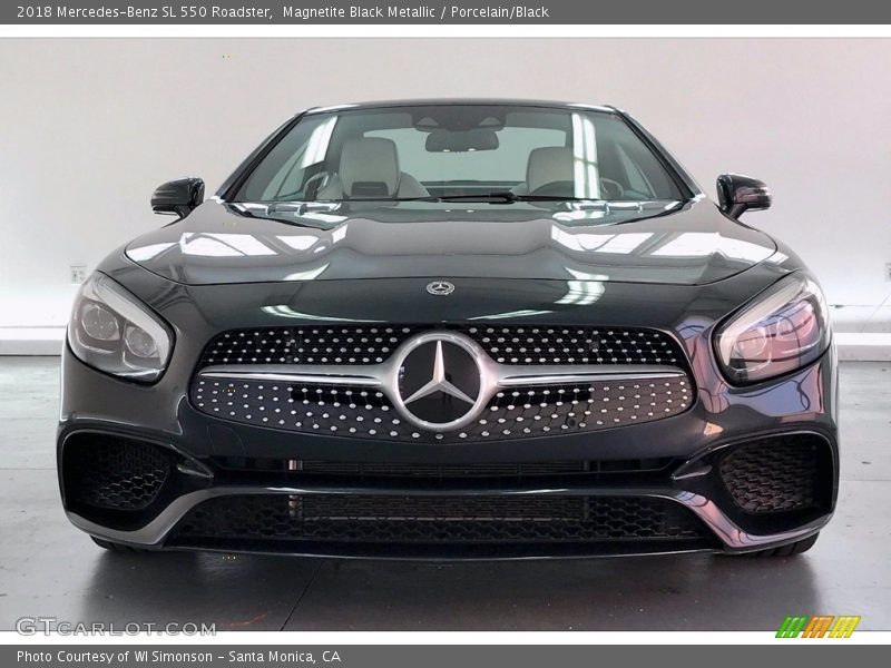 Magnetite Black Metallic / Porcelain/Black 2018 Mercedes-Benz SL 550 Roadster