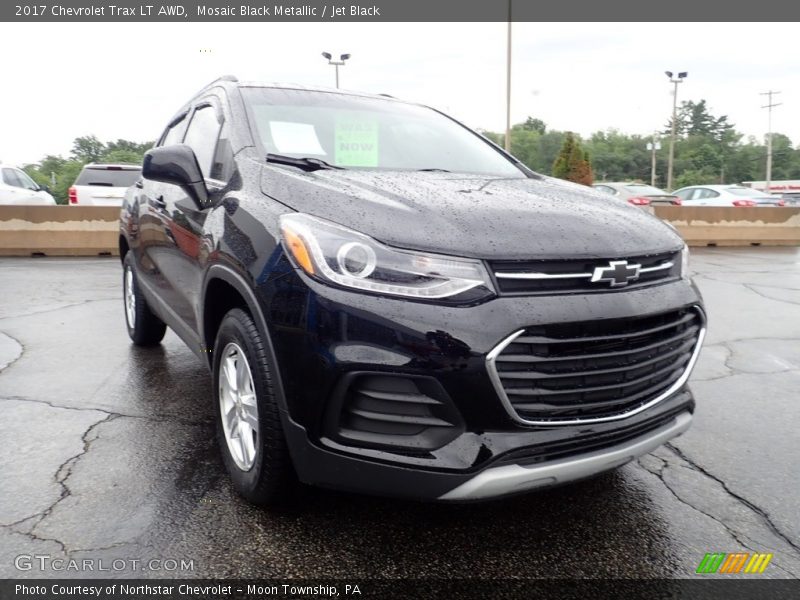 Mosaic Black Metallic / Jet Black 2017 Chevrolet Trax LT AWD