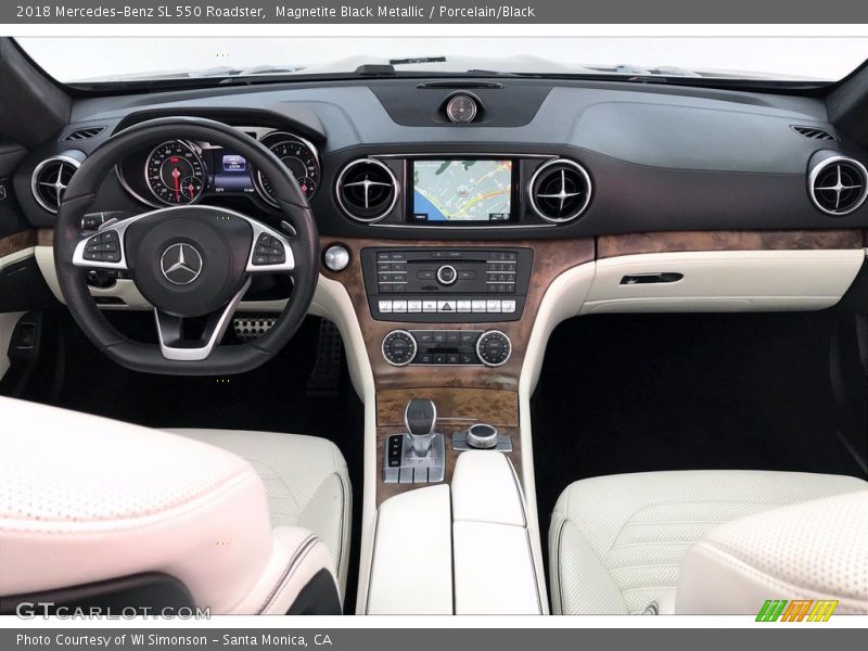Dashboard of 2018 SL 550 Roadster
