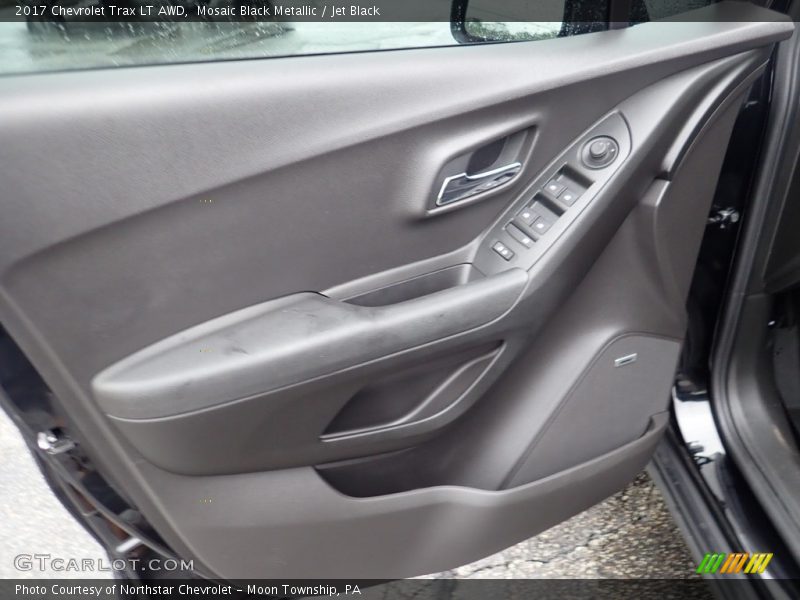 Mosaic Black Metallic / Jet Black 2017 Chevrolet Trax LT AWD