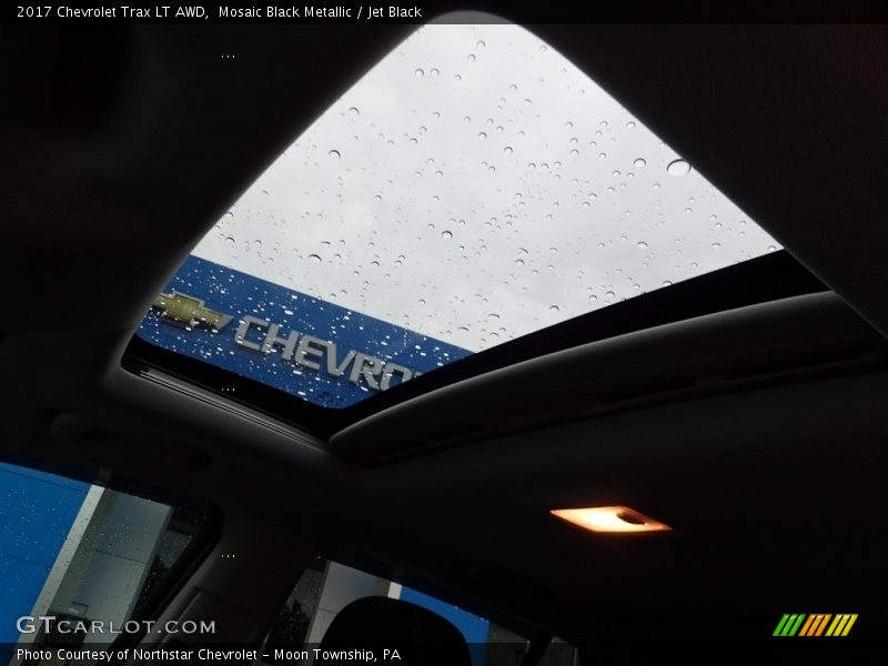 Mosaic Black Metallic / Jet Black 2017 Chevrolet Trax LT AWD