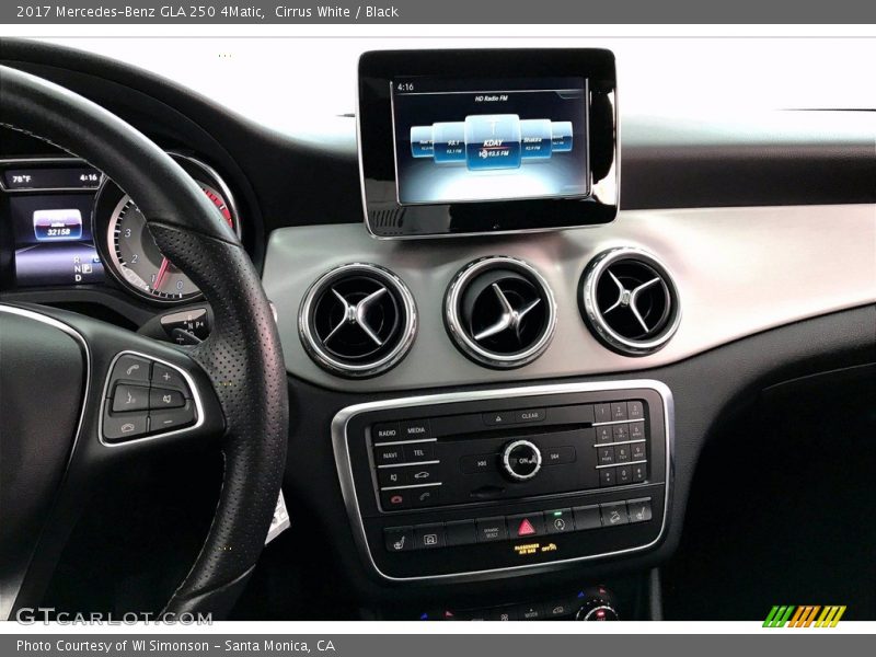 Cirrus White / Black 2017 Mercedes-Benz GLA 250 4Matic