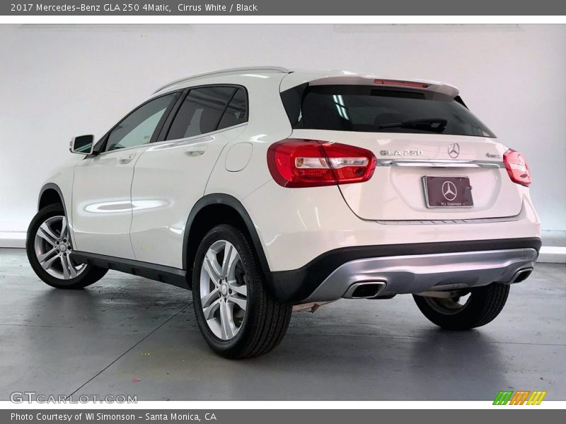 Cirrus White / Black 2017 Mercedes-Benz GLA 250 4Matic