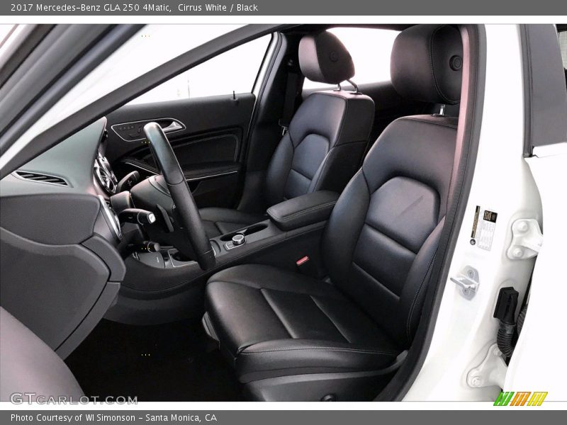 Cirrus White / Black 2017 Mercedes-Benz GLA 250 4Matic