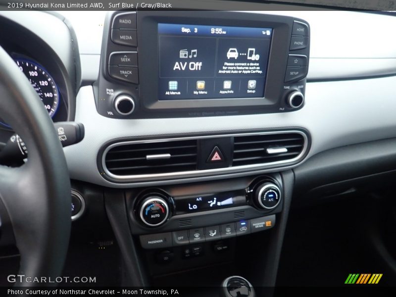 Controls of 2019 Kona Limited AWD