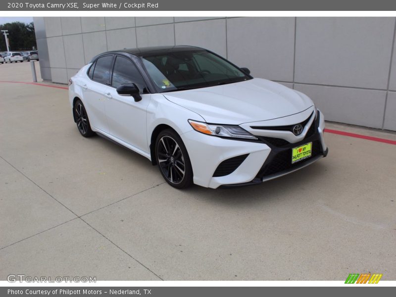 Super White / Cockpit Red 2020 Toyota Camry XSE