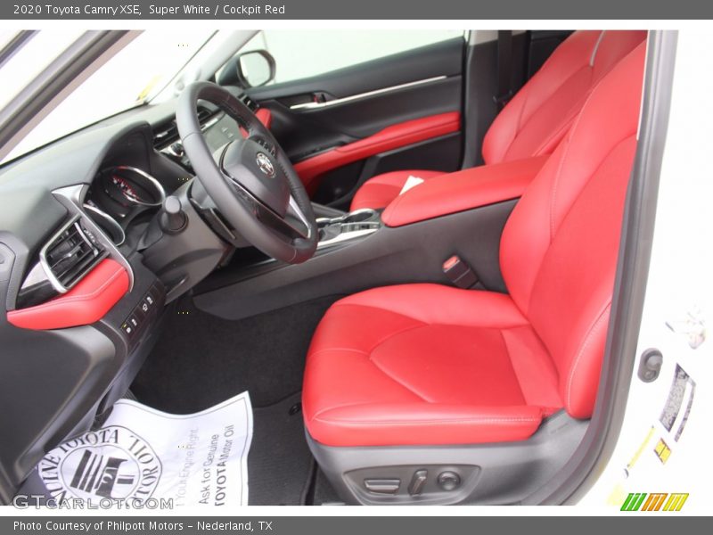 Super White / Cockpit Red 2020 Toyota Camry XSE
