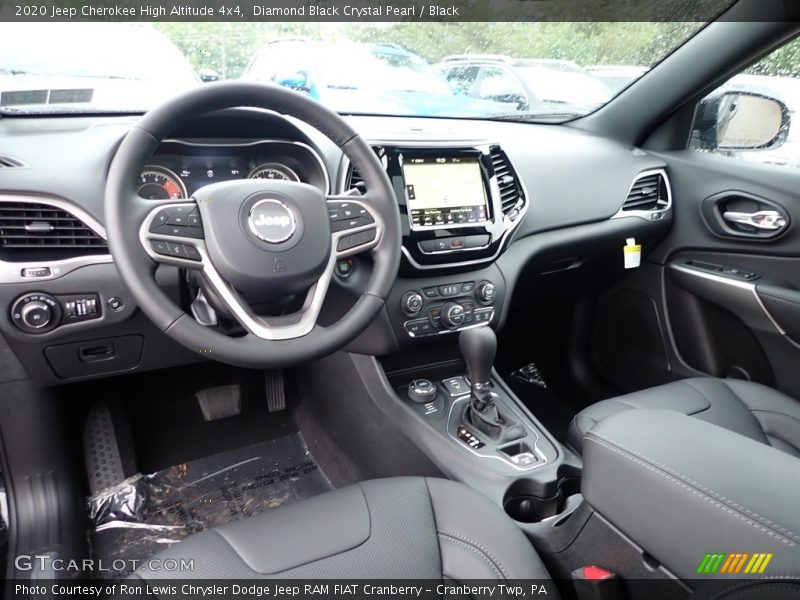 Dashboard of 2020 Cherokee High Altitude 4x4