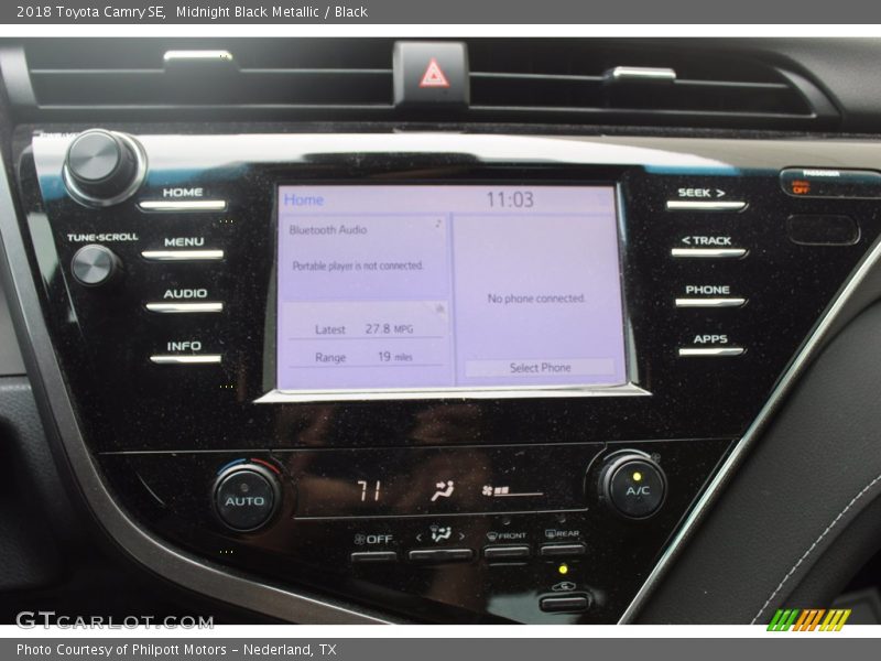 Midnight Black Metallic / Black 2018 Toyota Camry SE