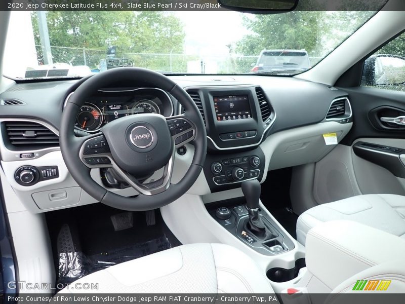  2020 Cherokee Latitude Plus 4x4 Ski Gray/Black Interior