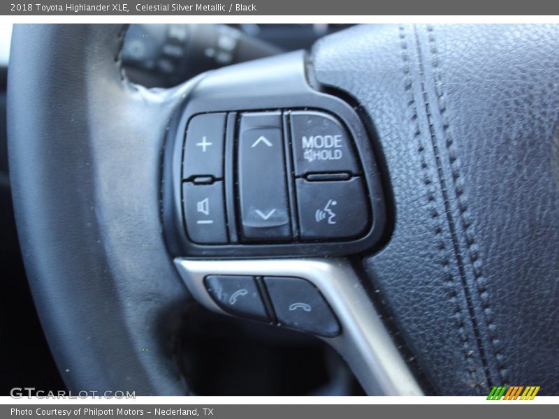 Celestial Silver Metallic / Black 2018 Toyota Highlander XLE