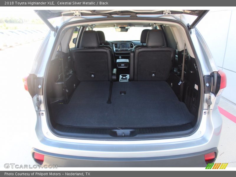 Celestial Silver Metallic / Black 2018 Toyota Highlander XLE