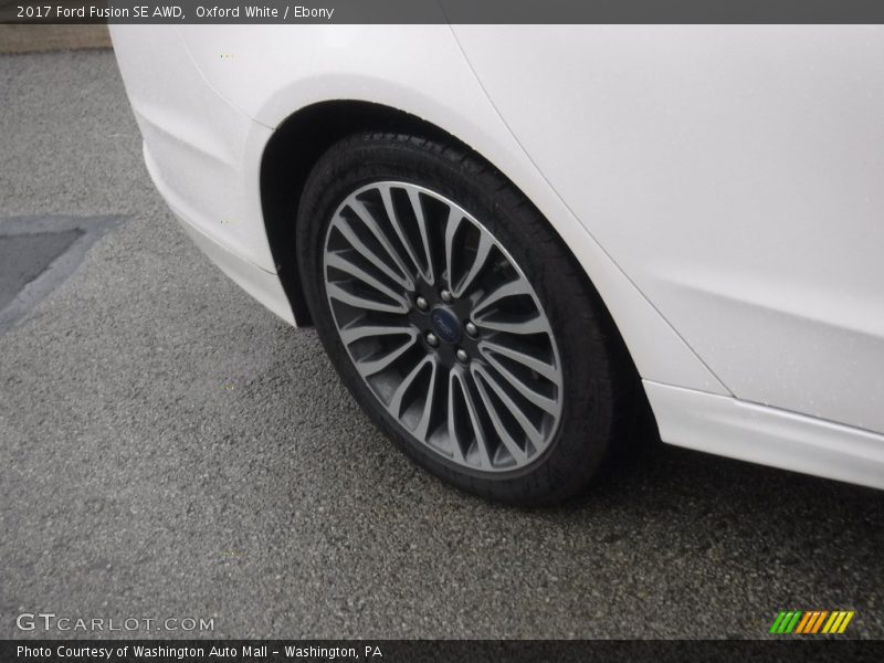 Oxford White / Ebony 2017 Ford Fusion SE AWD