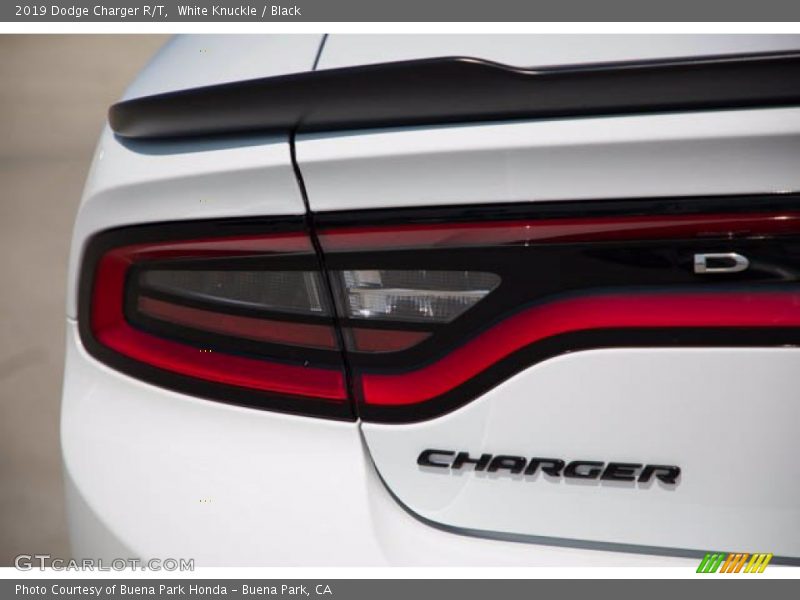 White Knuckle / Black 2019 Dodge Charger R/T
