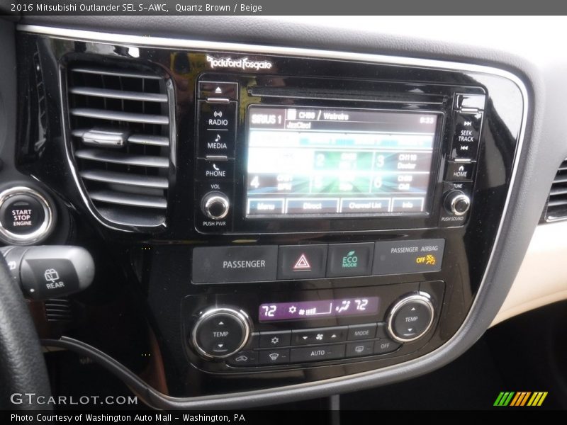 Controls of 2016 Outlander SEL S-AWC