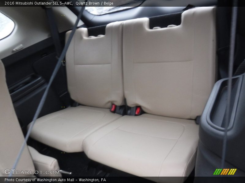 Rear Seat of 2016 Outlander SEL S-AWC