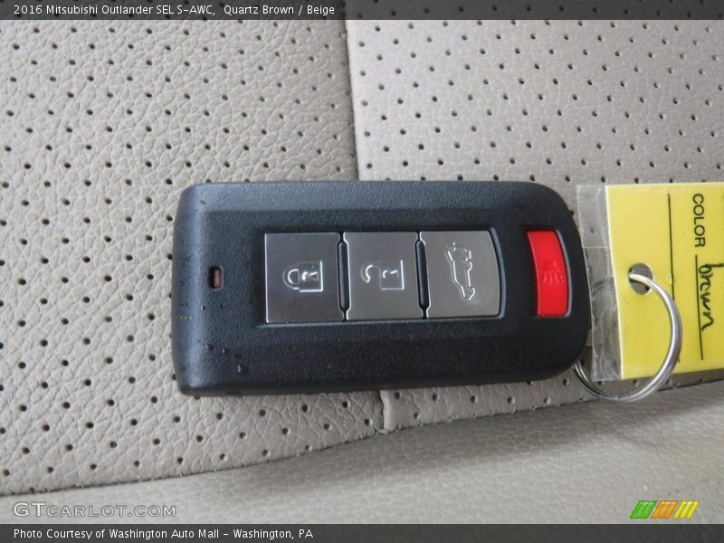 Keys of 2016 Outlander SEL S-AWC