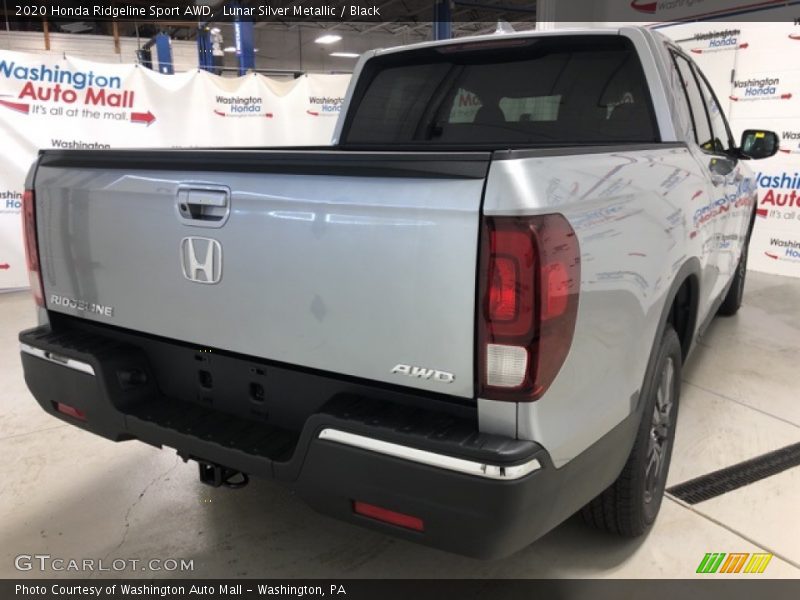 Lunar Silver Metallic / Black 2020 Honda Ridgeline Sport AWD