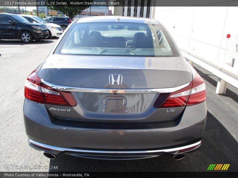 Modern Steel Metallic / Black 2017 Honda Accord EX-L V6 Sedan