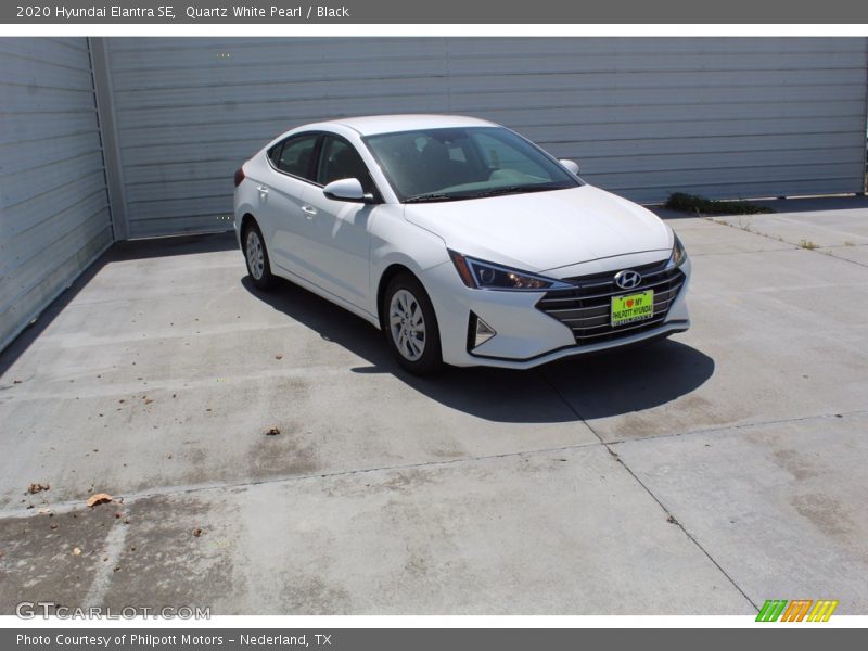 Quartz White Pearl / Black 2020 Hyundai Elantra SE