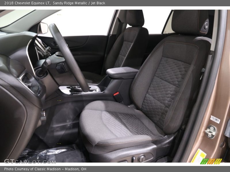 Sandy Ridge Metallic / Jet Black 2018 Chevrolet Equinox LT