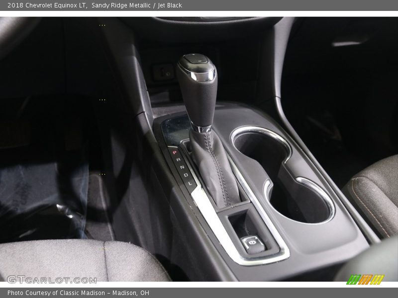Sandy Ridge Metallic / Jet Black 2018 Chevrolet Equinox LT
