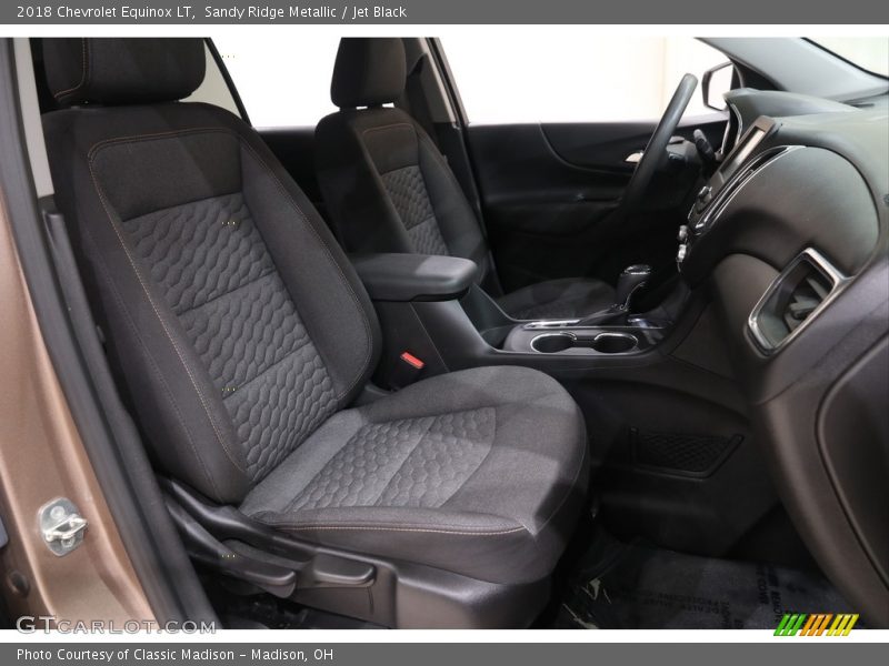 Sandy Ridge Metallic / Jet Black 2018 Chevrolet Equinox LT