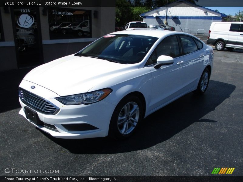 Oxford White / Ebony 2018 Ford Fusion SE