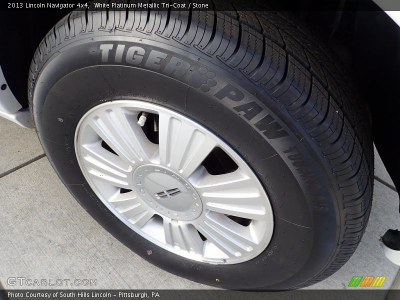 White Platinum Metallic Tri-Coat / Stone 2013 Lincoln Navigator 4x4