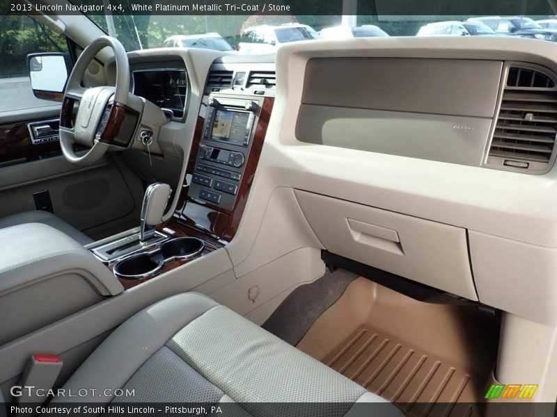 White Platinum Metallic Tri-Coat / Stone 2013 Lincoln Navigator 4x4