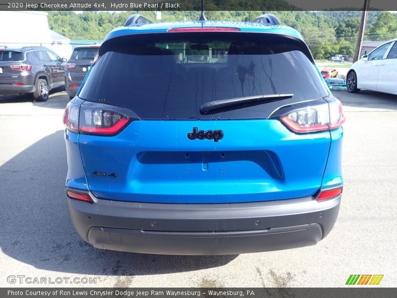 Hydro Blue Pearl / Black 2020 Jeep Cherokee Altitude 4x4