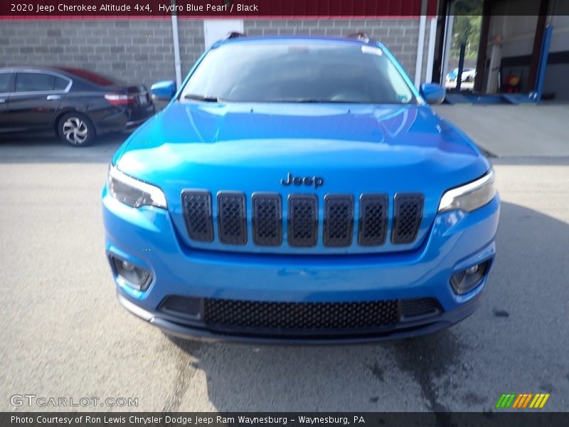 Hydro Blue Pearl / Black 2020 Jeep Cherokee Altitude 4x4