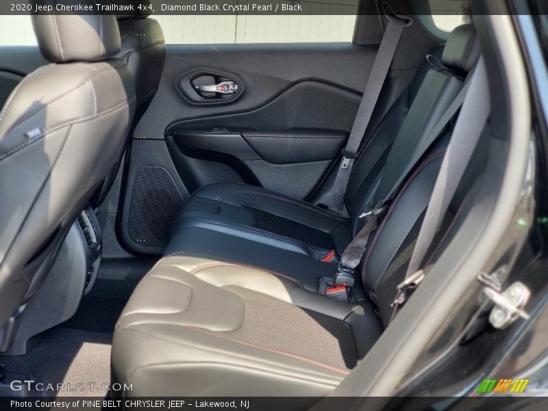 Diamond Black Crystal Pearl / Black 2020 Jeep Cherokee Trailhawk 4x4
