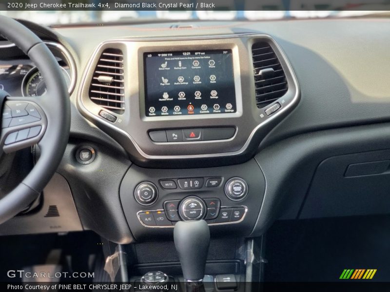 Diamond Black Crystal Pearl / Black 2020 Jeep Cherokee Trailhawk 4x4